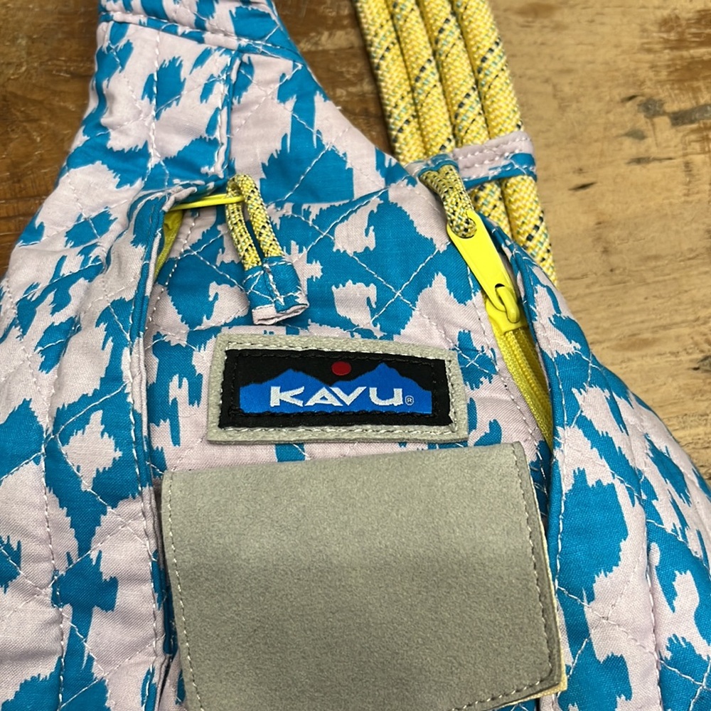 NWT Kavu Ropeable Bag-Cool Blot - Picture 2 of 5